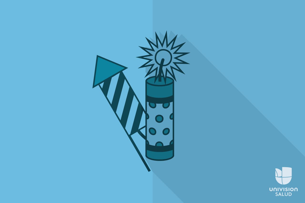 Enciende un solo fuego artificial a la vez y nunca intentes reencenderlos. Tampoco los apuntes hacia personas, animales, vehículos, estructuras o materiales inflamables.