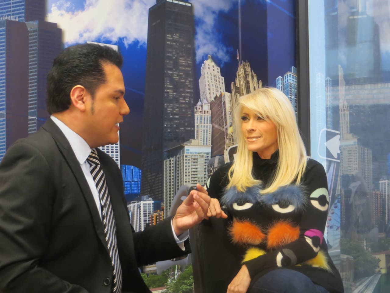 También habló de cómo ha logrado superar la muerte de su hermano y de su mamá y cómo aprendió a llorar en silencio.