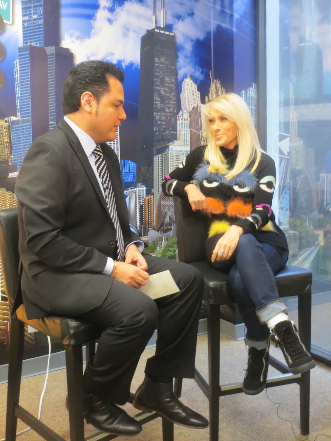 Platicó con Auri Salgado.