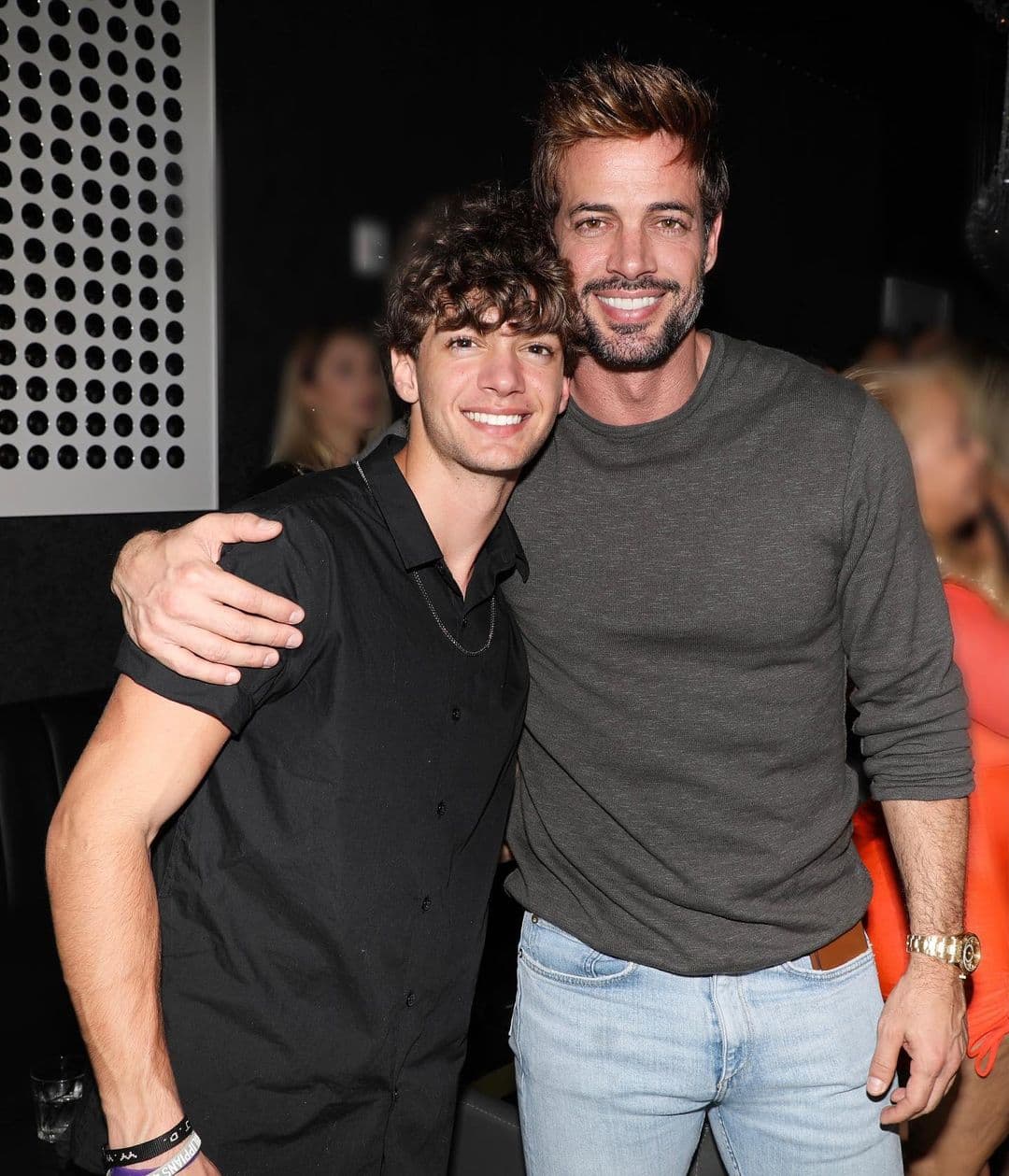 El emotivo texto en el que Christopher Alexander le agradeció por “sus sacrificios” conmovió a Levy y al pie de la publicación le dejó estas palabras: “Gracias ‘papi’. Te amo mucho”.