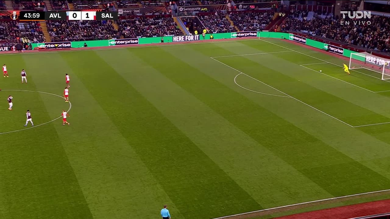 ¡TIRO ATAJADO! disparo por Edmund Baidoo.