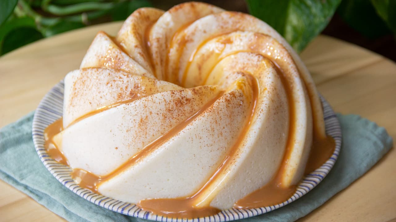 Gelatina de arroz con leche y cajeta cremosa 