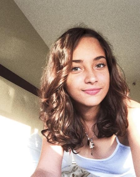 Su comida favorita es la pizza.