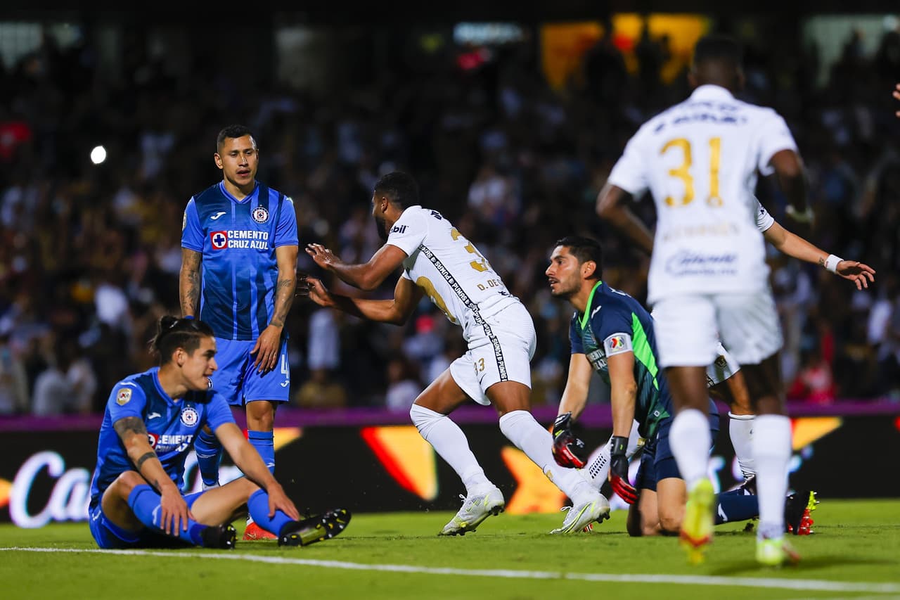 Y el propio Diogo hizo el 4-3 que metió a Pumas a la repesca.