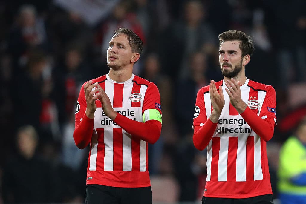 PSV no pudo con el Willem II y se aleja de la punta