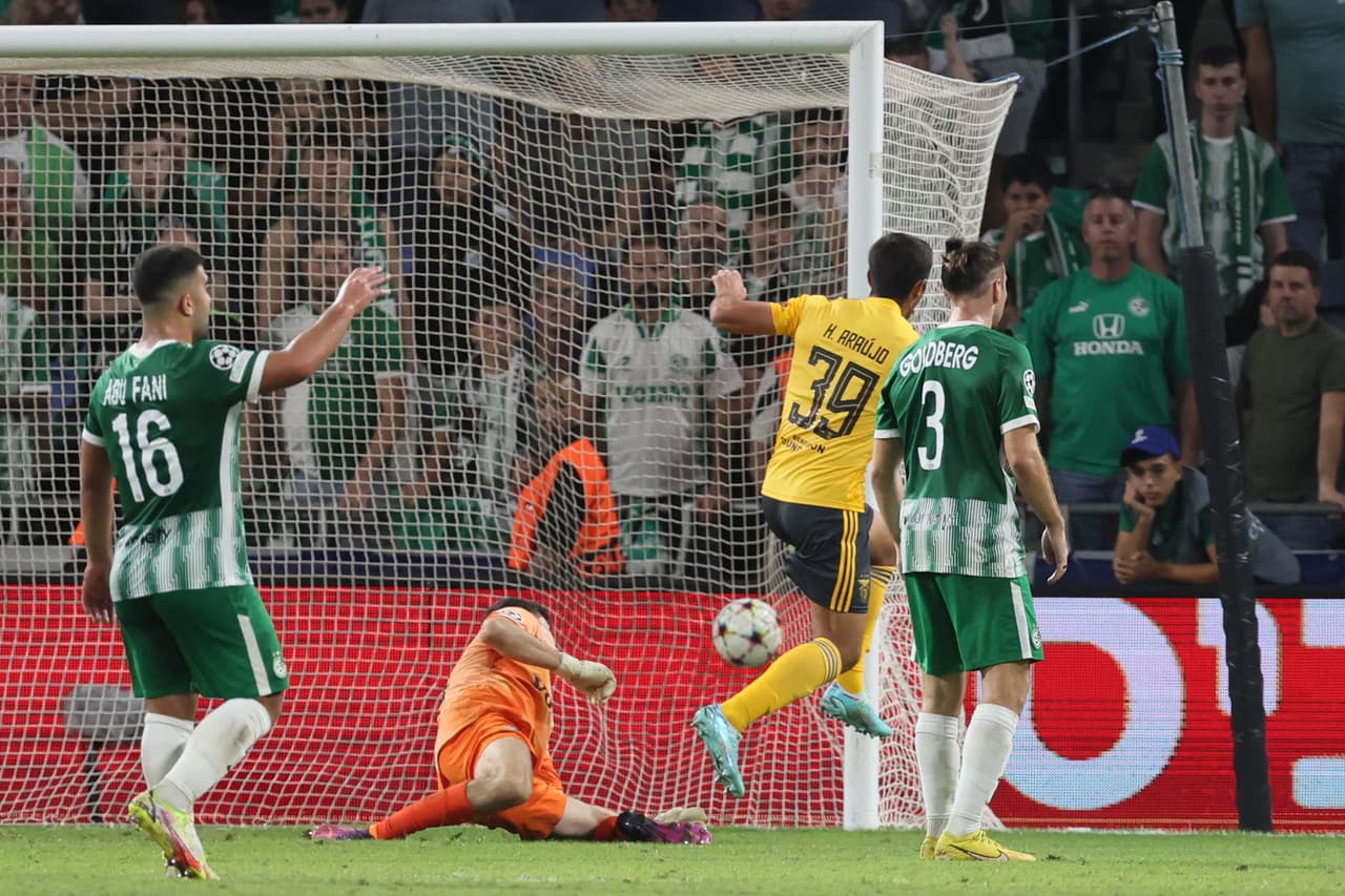 Termina la Fase de Grupos de la UEFA Champions League con el AC Milan como el último equipo en clasificar a los Octavos de Final.