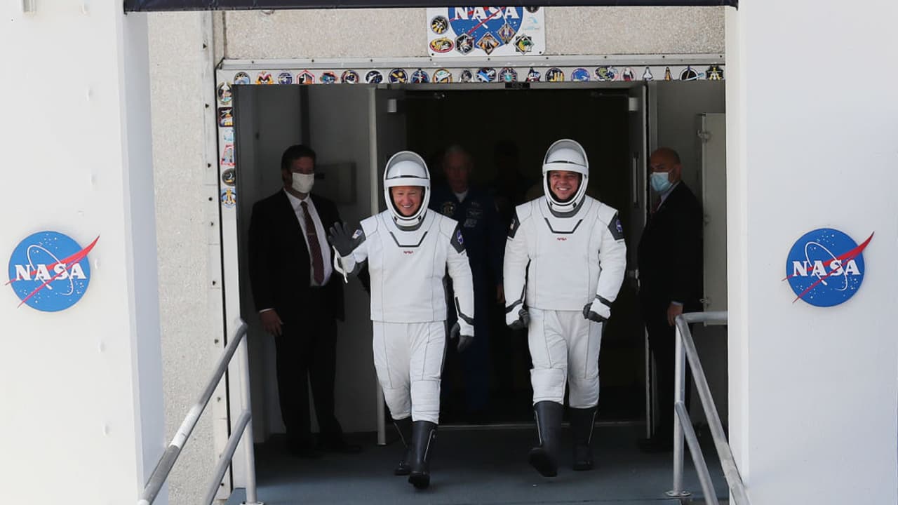 “Se ve tentador, pero es difícil”: lo que hay detrás de la oferta de la NASA para cobrar por dormir