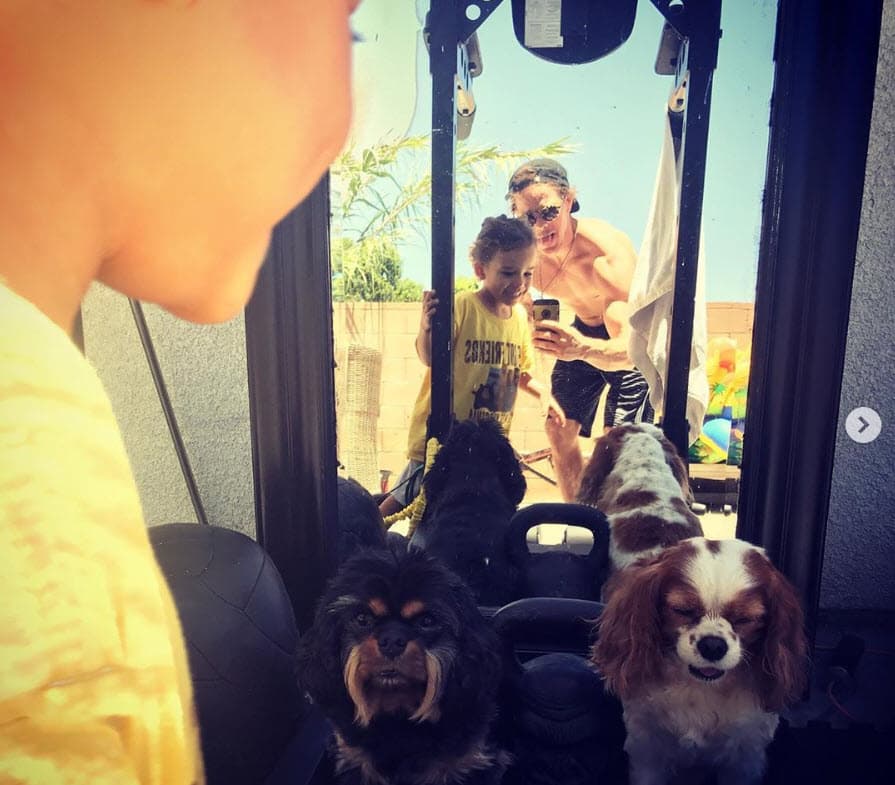 Estos planes se conocen casi tres semanas después de que Ryan Dorsey 
<b>interpuso una demanda en nombre de su hijo</b> en contra del condado de Ventura, California, por homicidio culposo e infligir negligencia de angustia emocional.