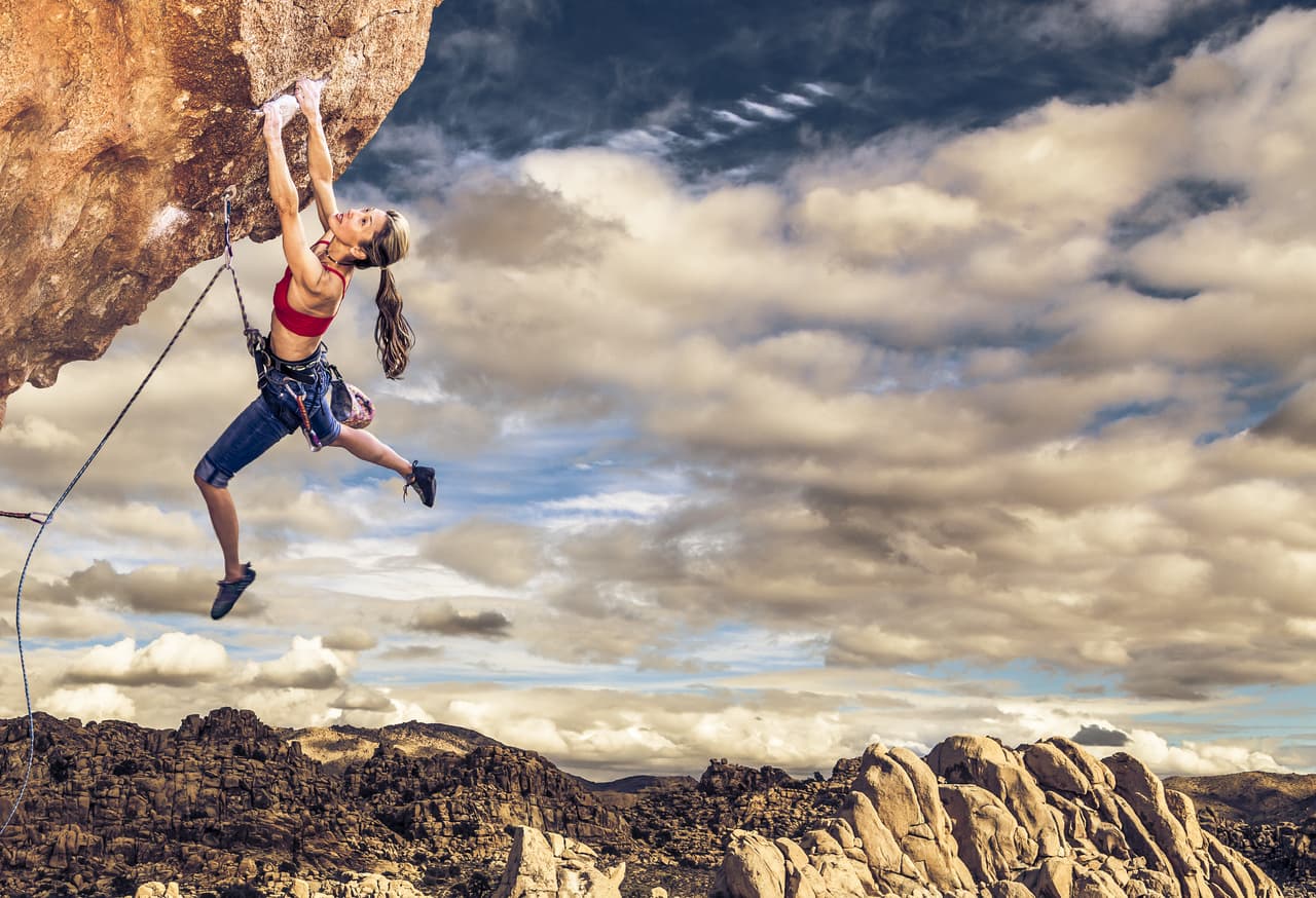 <b>Signos de tierra (Tauro, Virgo y Capricornio). </b>
<br>Este grupo de signos se caracterizan por su sentido práctico, y por tener los pies bien puestos sobre la tierra. Tenaces y decididos logran sus propósitos porque su fuerza de voluntad es muy alta. Tanto los signos de tierra como los de agua, suelen ser muy reservados. Les encanta saber qué terreno están pisando y son muy concretos en todo, confiables y seguros por la consistencia que dan a sus ideas.