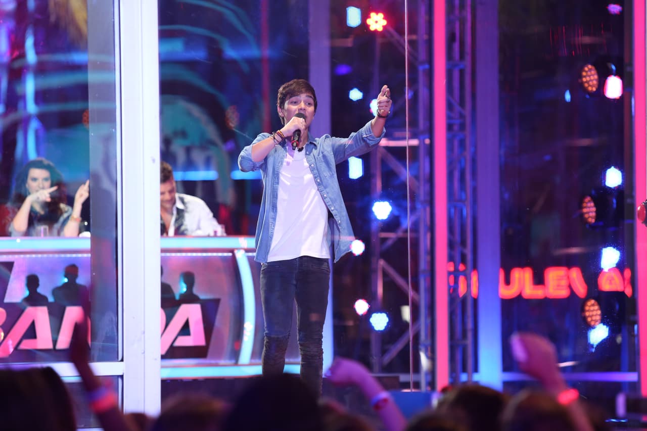 ¿Quién no se enamoró de Micke? Este chiquillo impresionó a los jueces en las audiciones con su dulce voz al cantar Happy de Pharrel Williams.