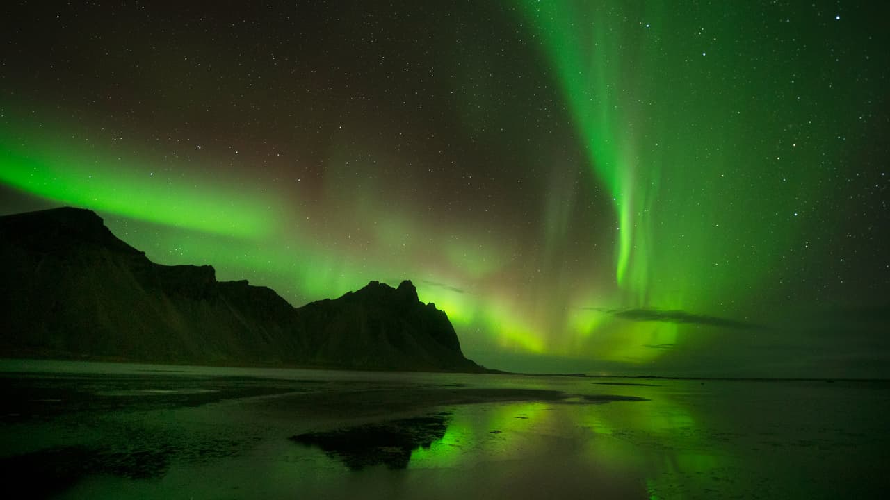 Explosión solar genera grandiosas auroras boreales e interrupciones en las comunicaciones