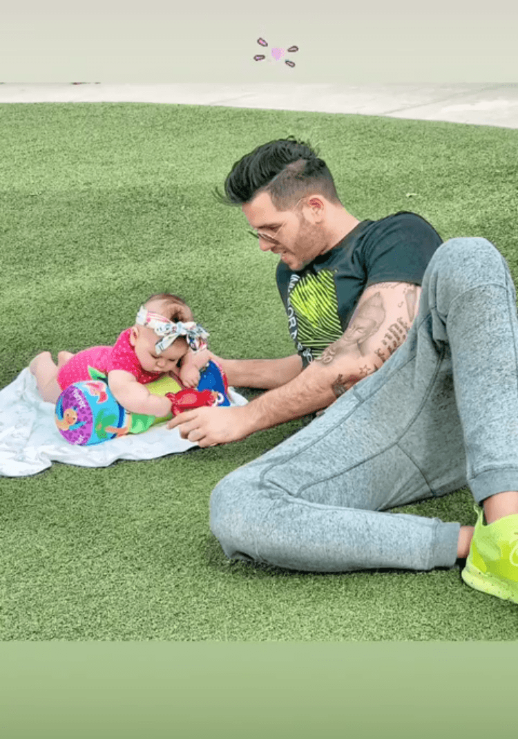 Además, nuestro chef, mostró lo linda y grande que está la pequeña Silvana, la más pequeña de la casa.