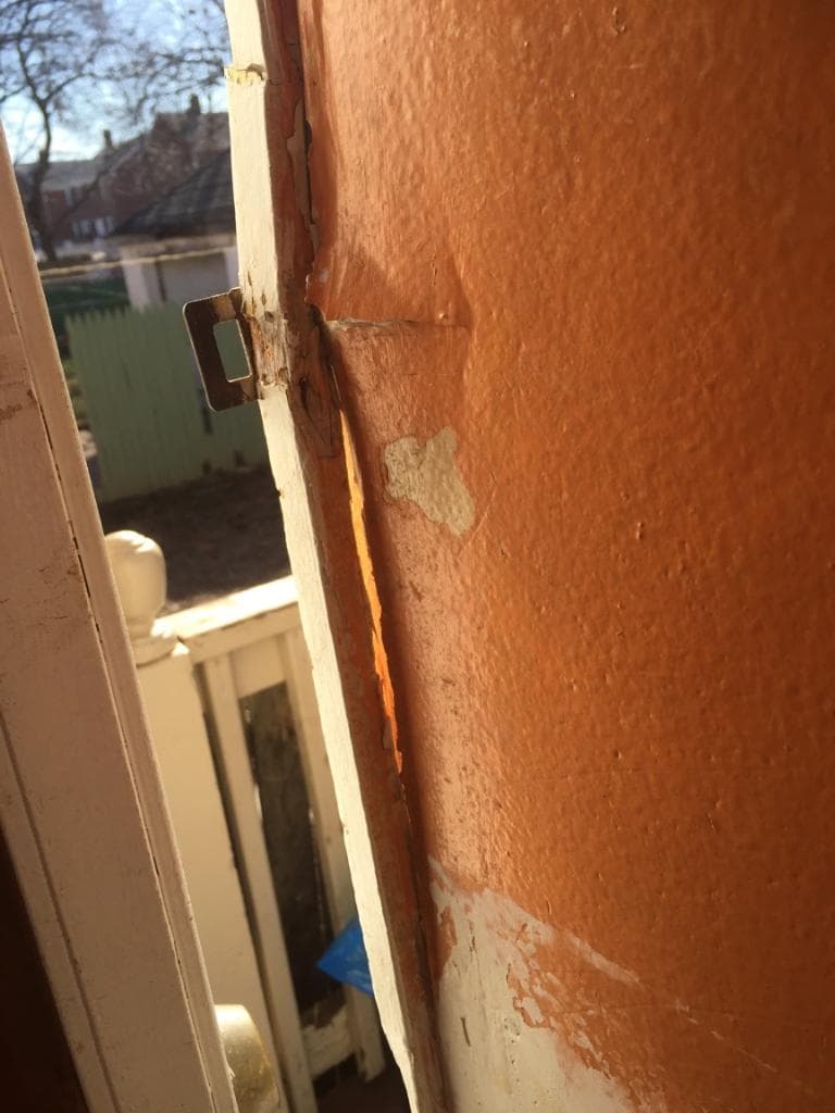 Cerradura que, según la familia Nieto, rompieron agentes de ICE.