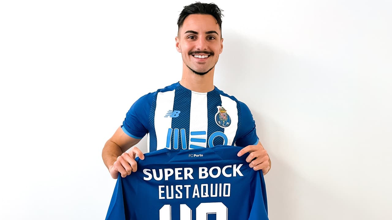 Stephen Eustaquio, exjugador del Cruz Azul, es fichado por el Porto
