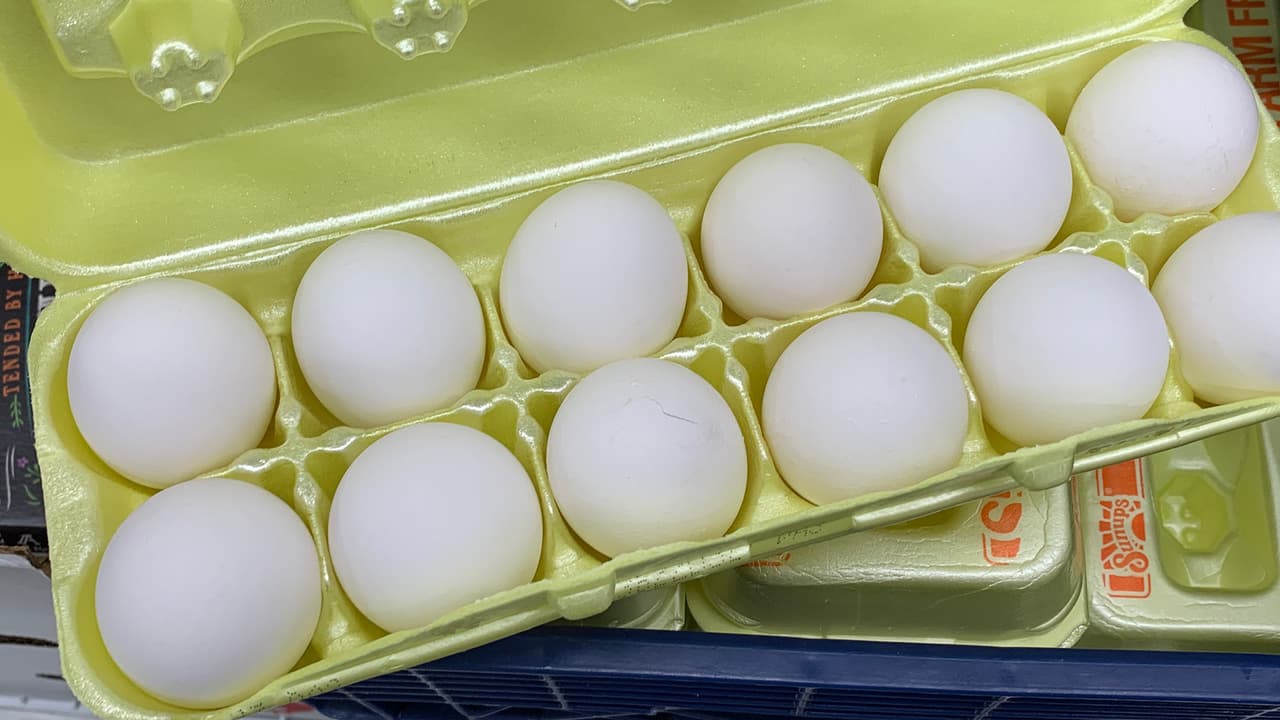 “Según los analistas, se espera que el precio se normalice a partir del segundo y tercer trimestre del año a menos de que ocurra otro brote de gripe aviar”, manifestó Ríos.