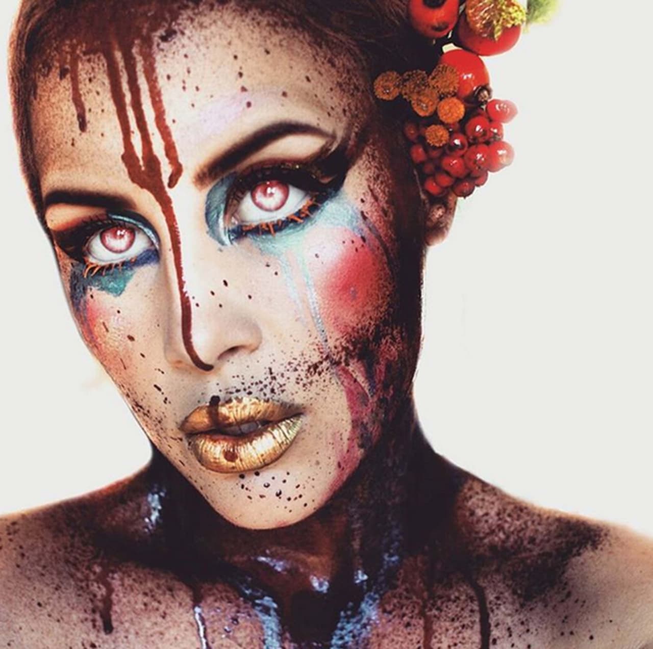 La mujer de 28 años es entrenadora personal y coach de salud.