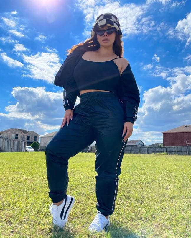 Sin embargo, Chiquis puso un alto a los malos comentarios y aclaró la situación a la prensa.
<br>