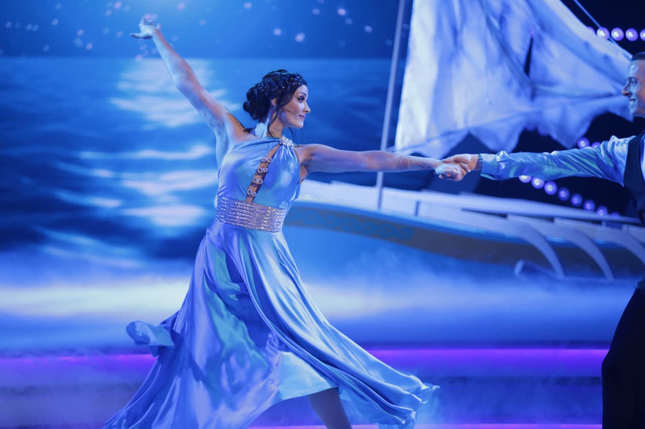 "Dayanara, en la vida como en el baile, qué bonito y qué importante es que alguien te quiera. Esto que acabamos de ver es un baile absolutamente profesional", le dijo 'Poty'.