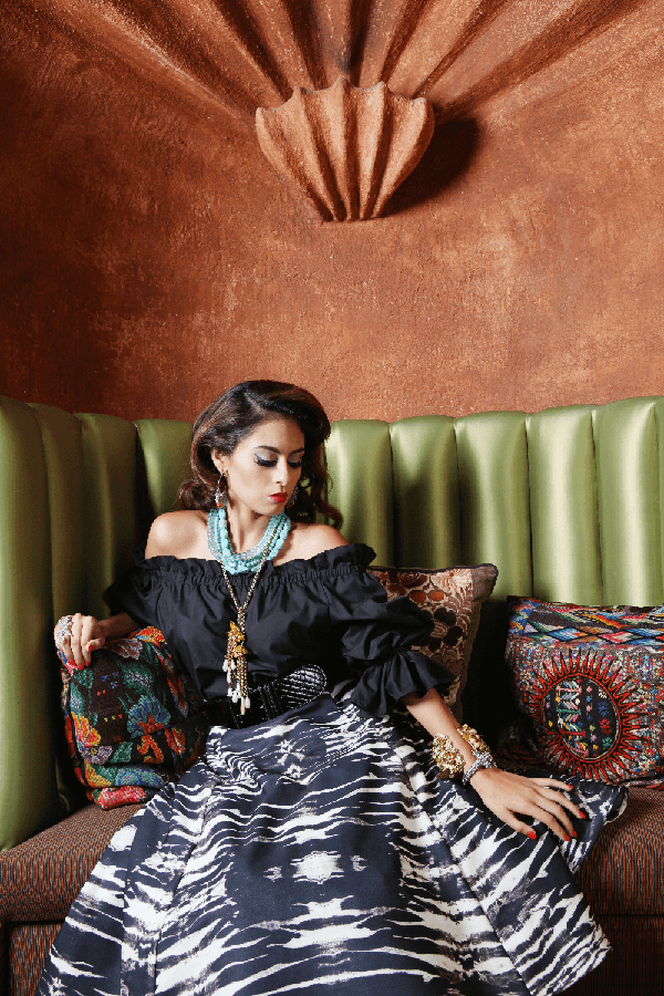 La sesión no hubiera sido posible sin la asistencia de los fotógrafos Azfaris Khamsidi y Emilia Sosa