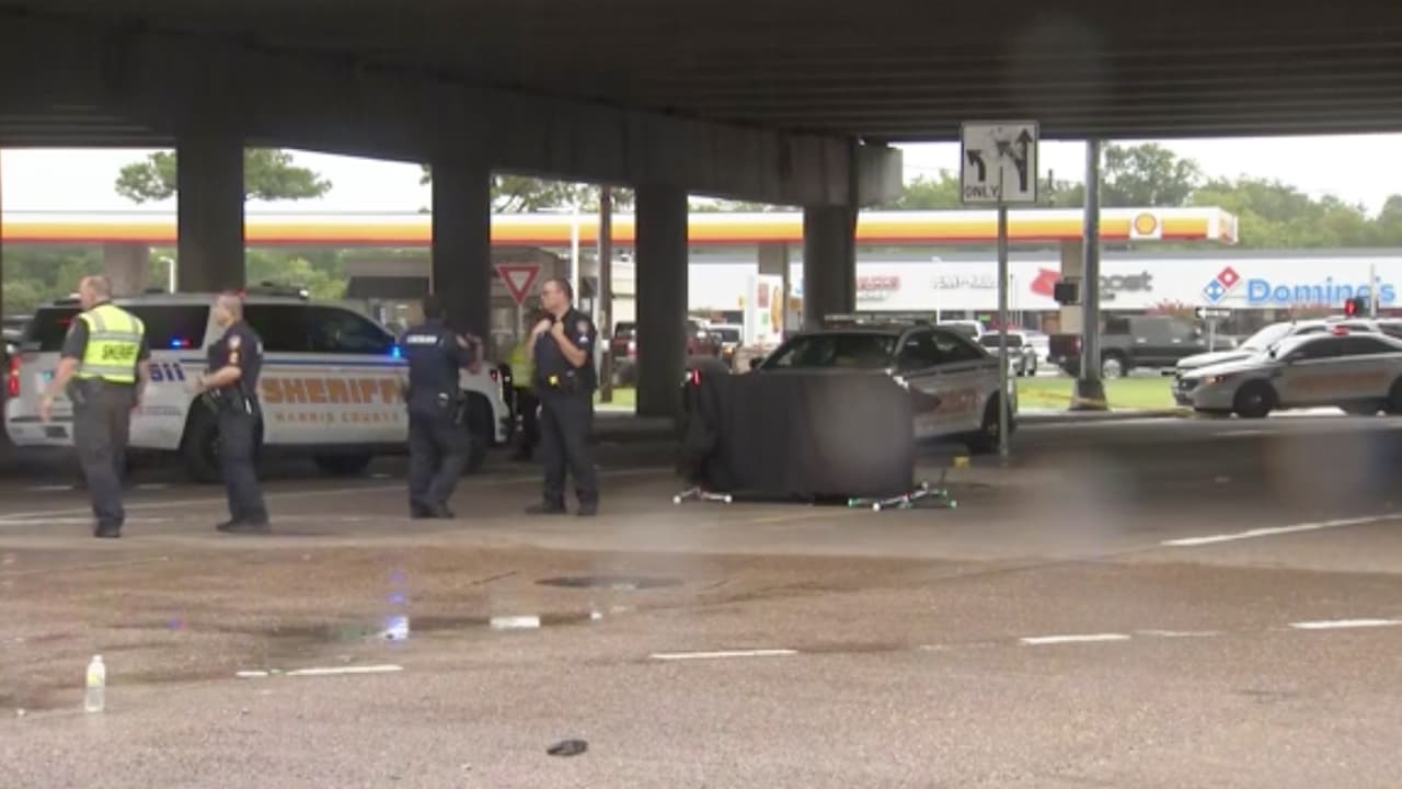 María y Jennifer Resendiz, abuela y madre respectivamente, figuran como las demandantes contra National Ready Mix de Kingwood y están siendo representadas legalmente por el abogado Terry Bryant, se lee en la demanda a la que obtuvo acceso Univision 45.