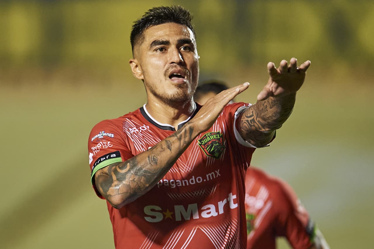 Con pocas llegadas, los fronterizos emparejaban los cartones.