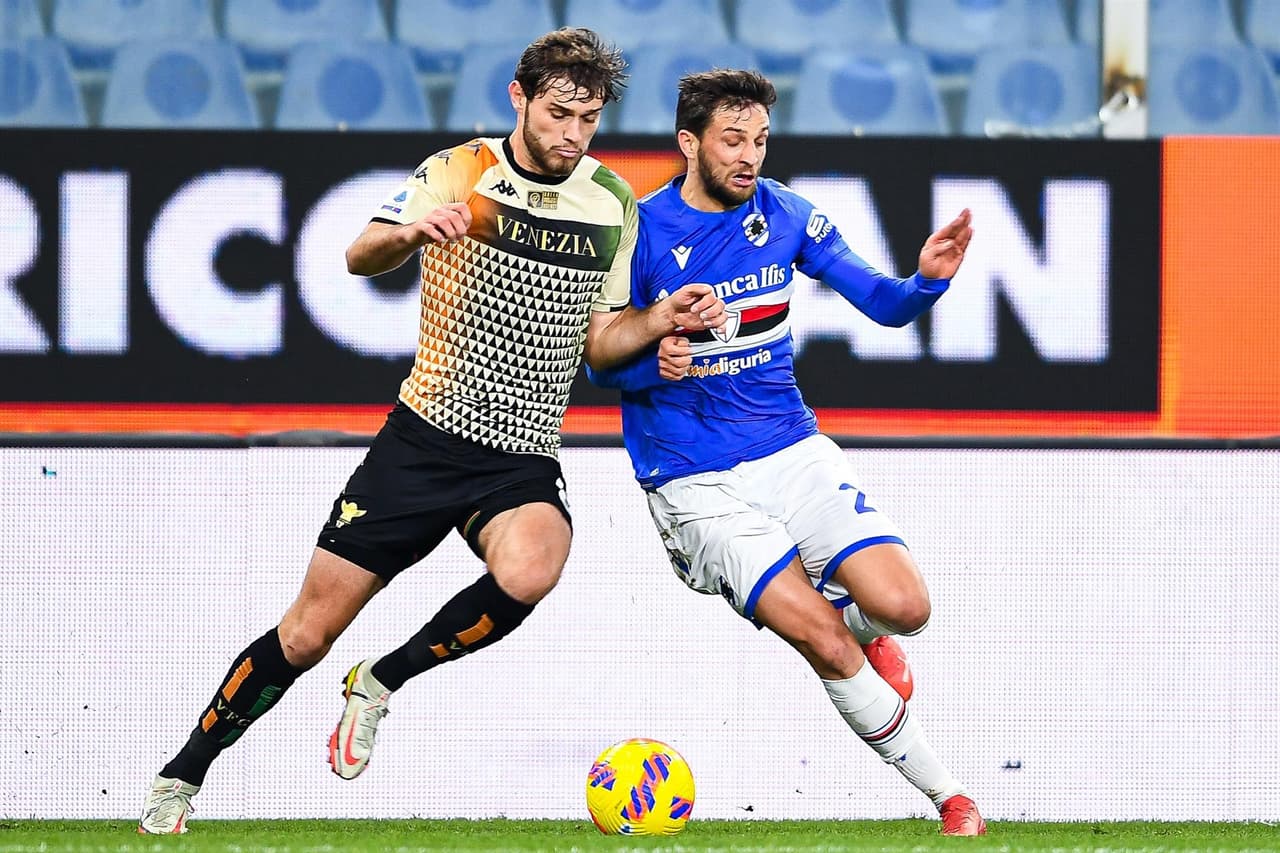 Sampdoria y Venezia reparten puntos durante la J18 en la Serie A. Manolo Gabbiadini abrió el marcador al primer minuto del encuentro, pero fue ya al filo del partido cuando Thomas Henry, al 87', igualó el marcador.