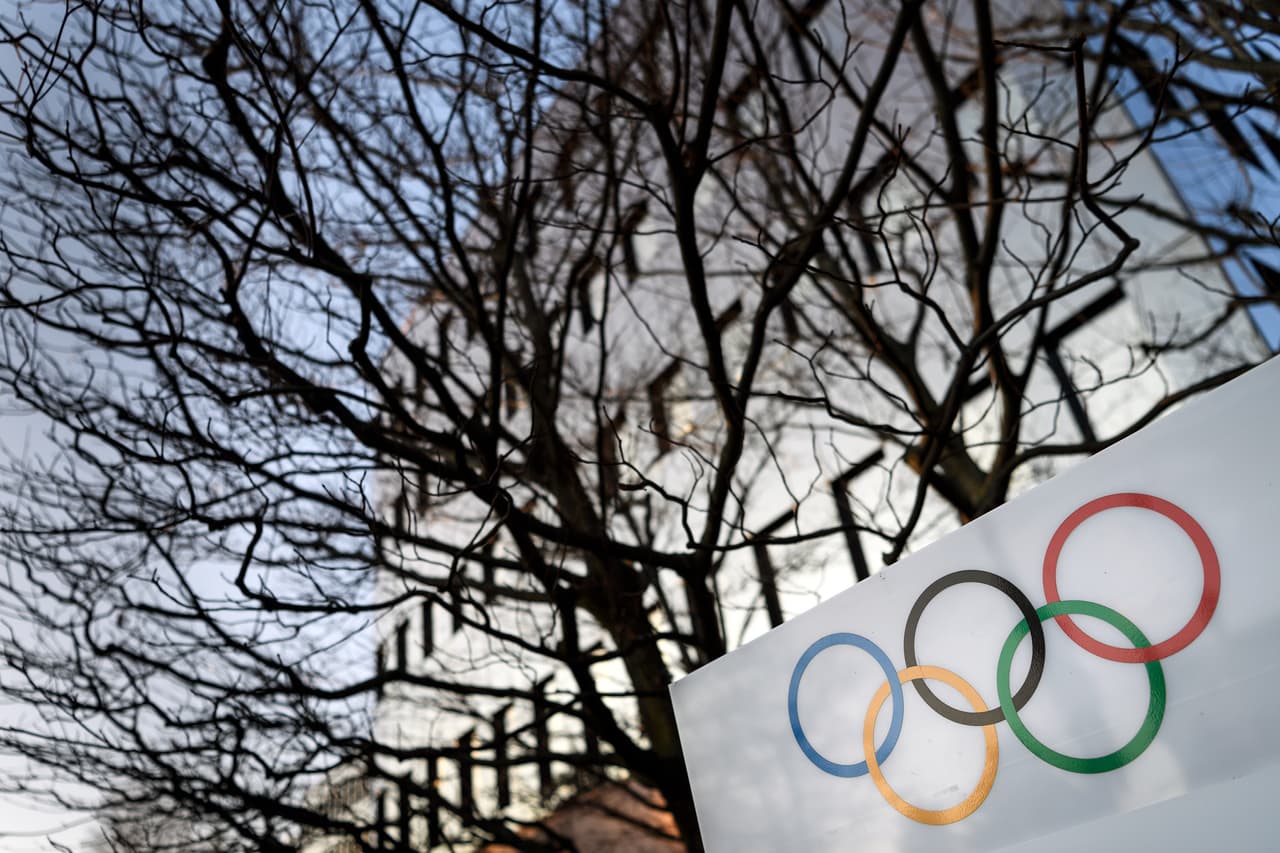 Olympic Rings are seen in front of the International Olympic Committee (IOC) headquarters on December 5, 2017 in Pully near Lausanne. The International Olympic Committee meets to decide whether to bar Russia from the 2018 Winter Olympics for doping violations, in one of the weightiest decisions ever faced by the Olympic movement. / AFP PHOTO / Fabrice COFFRINI (Photo credit should read FABRICE COFFRINI/AFP/Getty Images)