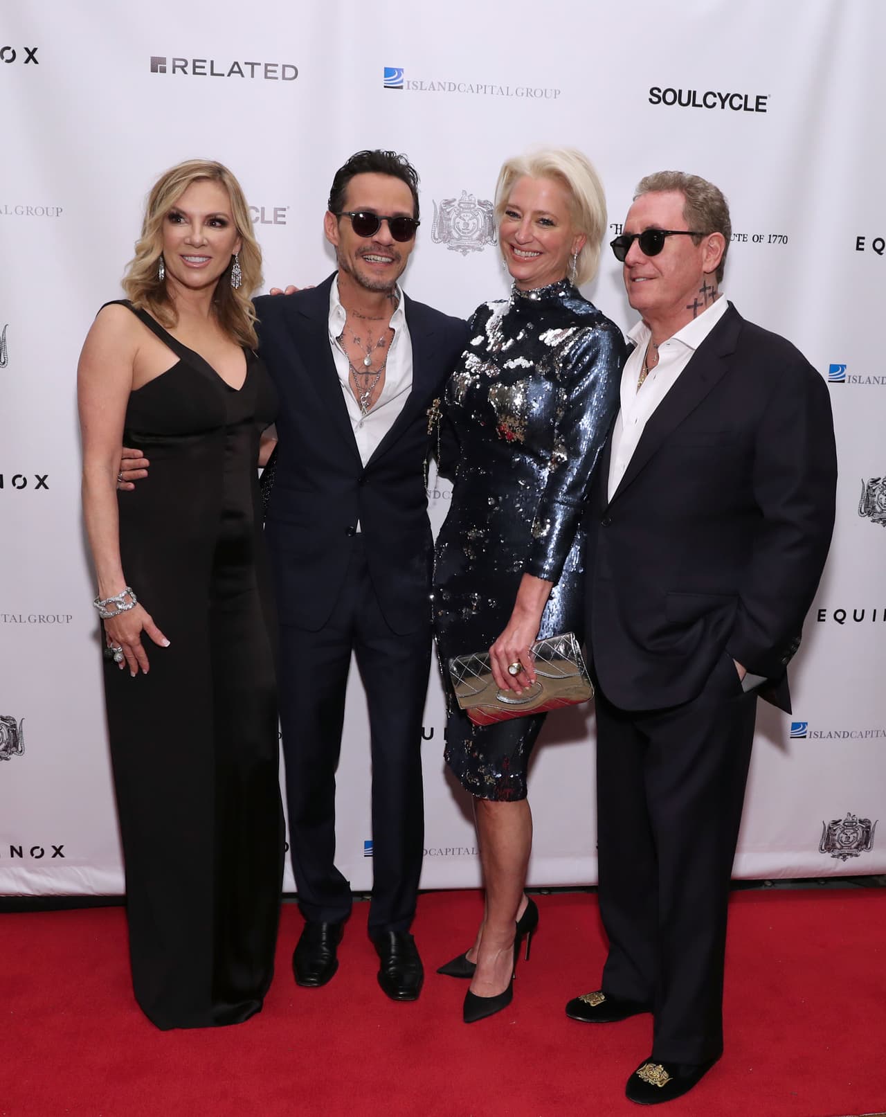 “Marc es extraordinariamente talentoso y
<b> ha inspirado a las personas, jóvenes y viejos</b>, en todo el mundo con su música y su espíritu generoso, y continúa elevando a quienes lo rodean mientras celebra todo lo que hay de bueno en este mundo”, señaló Farkas.