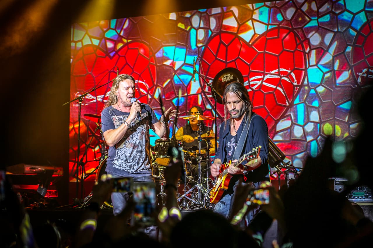 La banda de rock Maná recibió este 10 de febrero su estrella en el Paseo de la Fama de Hollywood y para celebrar, ofreció un concierto privado solo para los radio escuchas de K-Love 107.5 FM