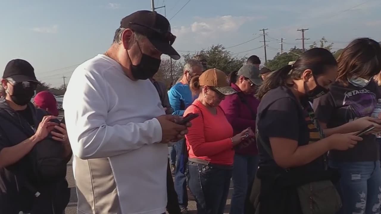 Autoridades y voluntarios buscan a 
<a href="https://www.univision.com/local/san-antonio-kwex/alerta-amber-lina-khil-3-anos-desaparecida-san-antonio-recompensa-75-mil-dolares" target="_blank">Lina Khil</a>, una niña de 3 años desaparecida en San Antonio.