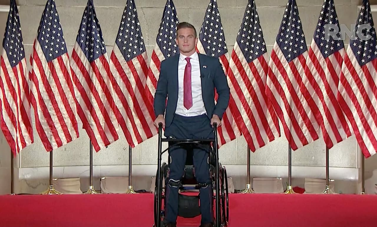 Madison Cawthorne, un empresario de 25 años de edad que aspira a representar el Distrito 11 de Carolina del Norte en el Congreso pidió el paoyo al presidente Trump.