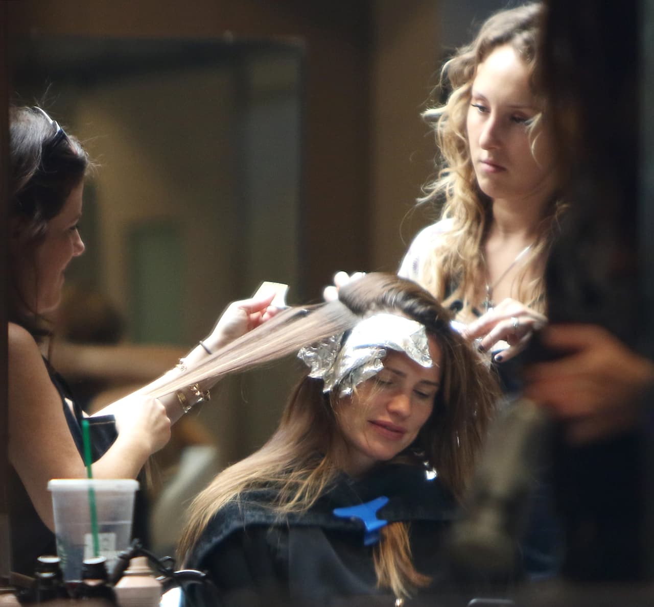 La actriz se dio el día libre de sus labores de mamá para consentirse.