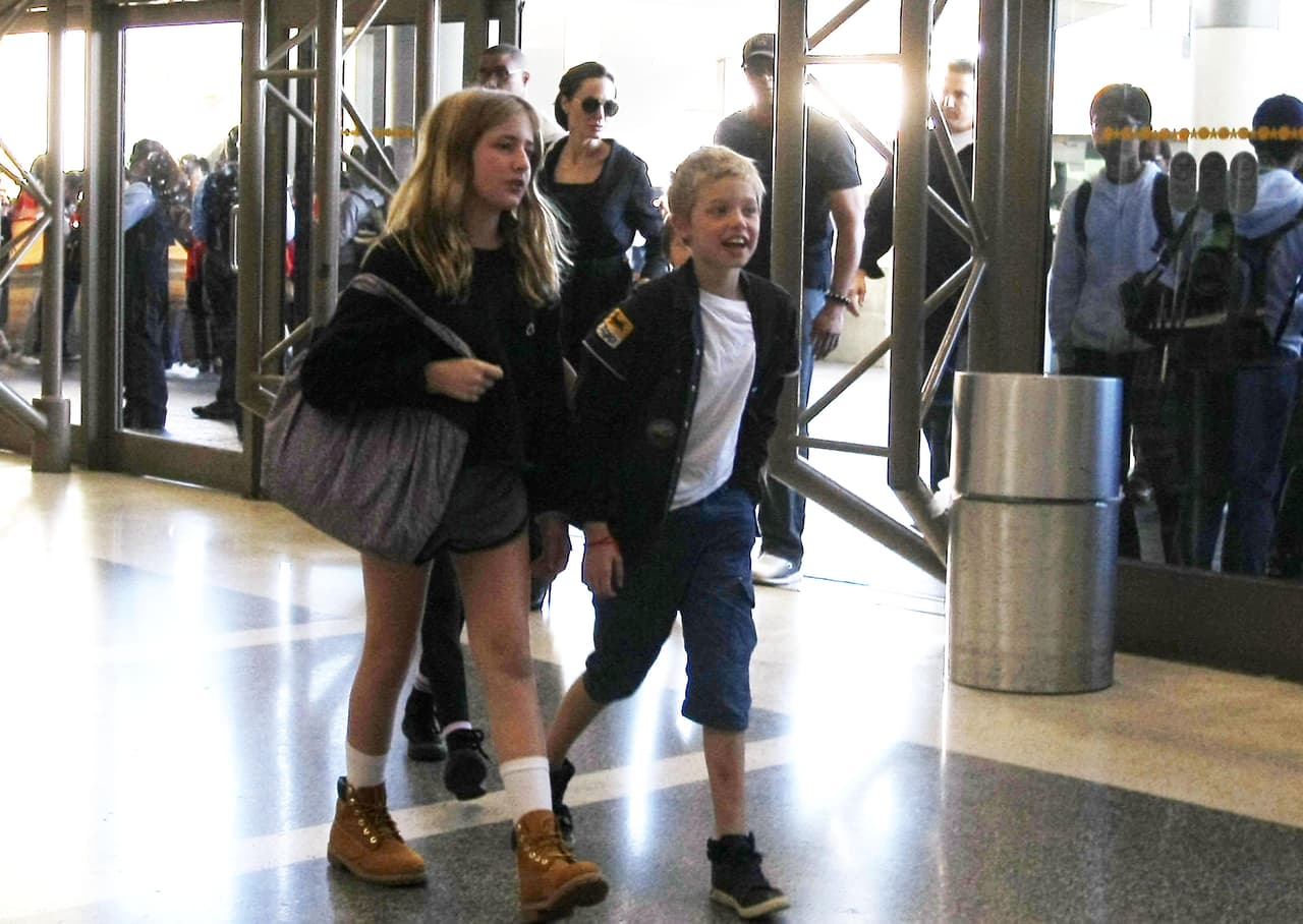 Mucha gente notó la presencia de la famosa y su familia.