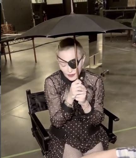 En entrevista con 
<b><a href="https://www.mirror.co.uk/3am/celebrity-news/madonna-61-dating-toyboy-25-21143899">Mirror</a>,</b> Drue Williams y su esposa Laurie contaron que ya conocieron a la 'Reina del pop', de quienes eran fanáticos, incluso antes de que naciera su hijo.