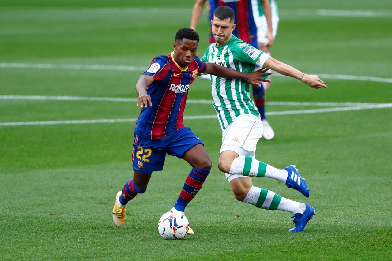 El astro argentino ingresó al inicio de la segunda mitad y su peso en la cancha fue fundamental para la goliza. | Dembélé abrió el marcador a los 22’ y Sanabria (45+2’) igualó el marcador. Griezmann (49’) falló un penal en la primera mitad, pero comenzando la parte complementaria ‘se sacó la espina’. Messi (61’) creció la ventaja cobrando una pena máxima y Morón (73’) nuevamente descontaba. Hacia el final del partido, el astro argentino (82’) hizo el cuarto para los culés. Pedri (90’) puso la 'cereza en el pastel'.
