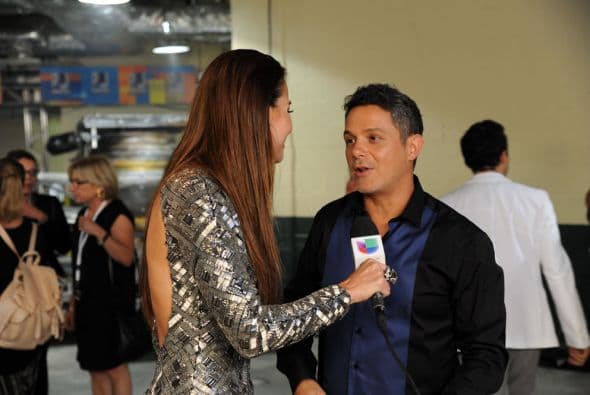 Como siempre, no puedes verlo todo en la televisión. Por eso, we always got your back con nuestro lente bien ubicado en el backstage.