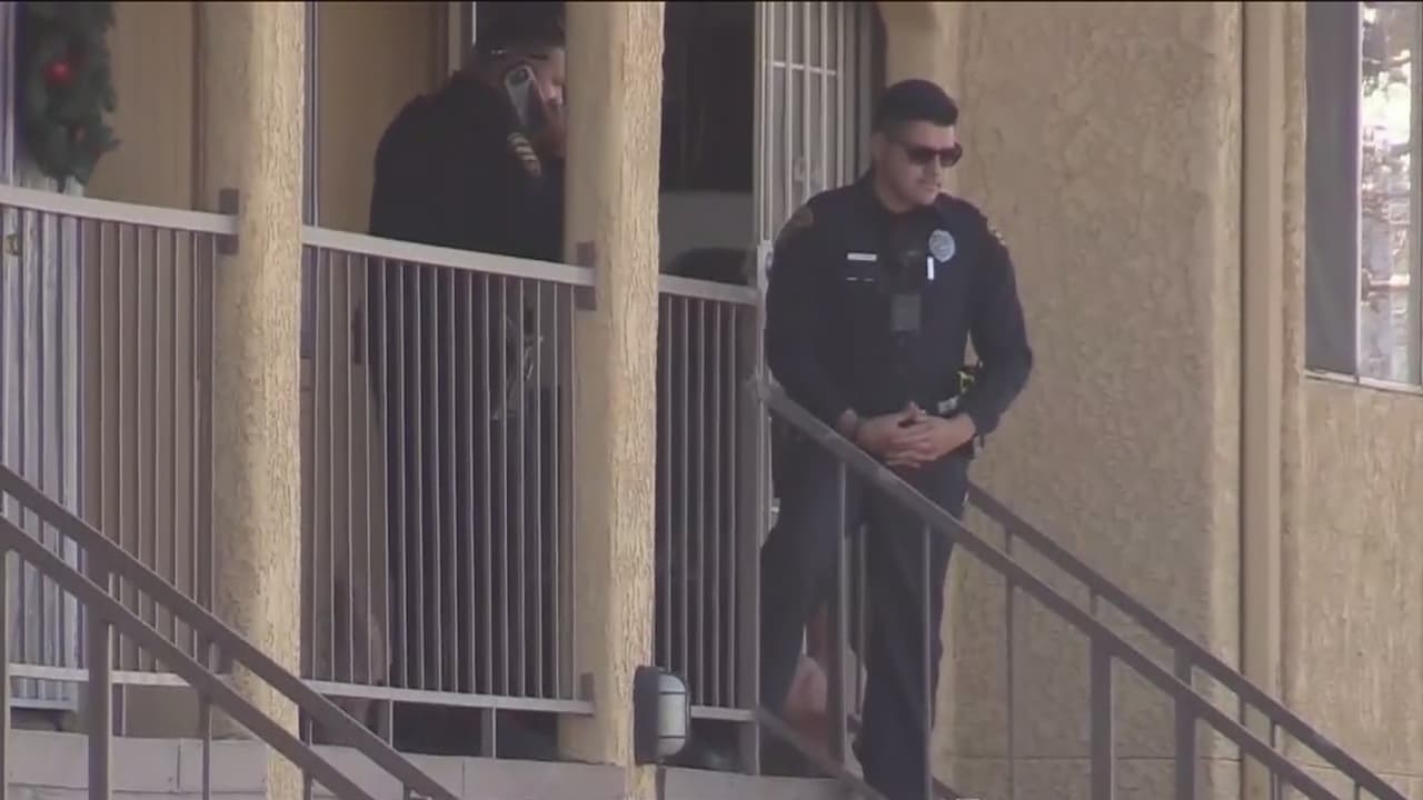 Familia de Tucson llora la muerte de un ser querido a manos de oficiales de policía
