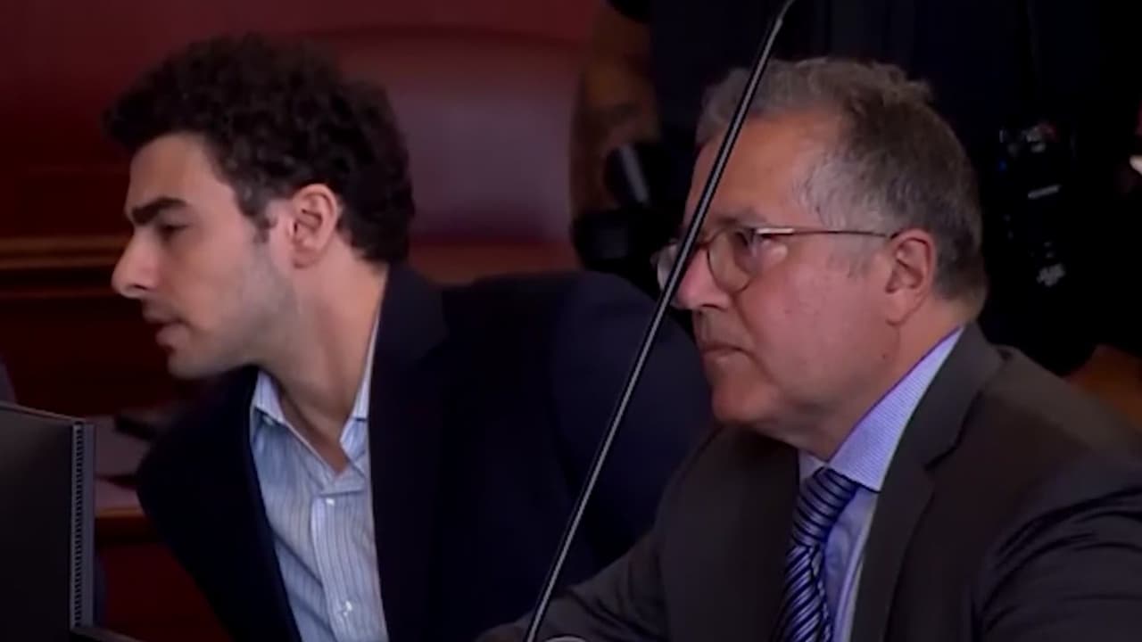 Fijan para enero el juicio de Luigi Mangione por asesinato del CEO de UnitedHealthcare