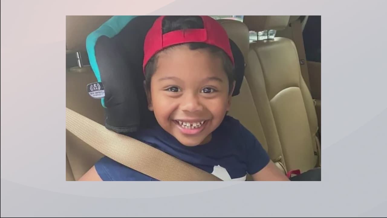 Identifican al niño de 4 años que murió ahogado en una piscina en Roswell