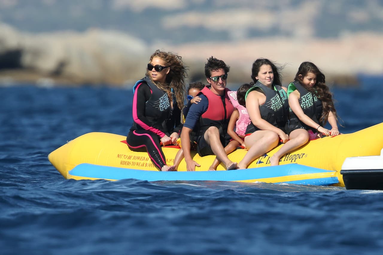 Monroe y su mami dieron un divertido paseo en el mar.