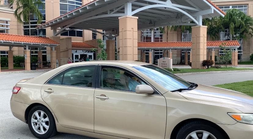 Lorenzo también envió a las autoridades el mensaje de que sean muy cautelosos con la reapertura.