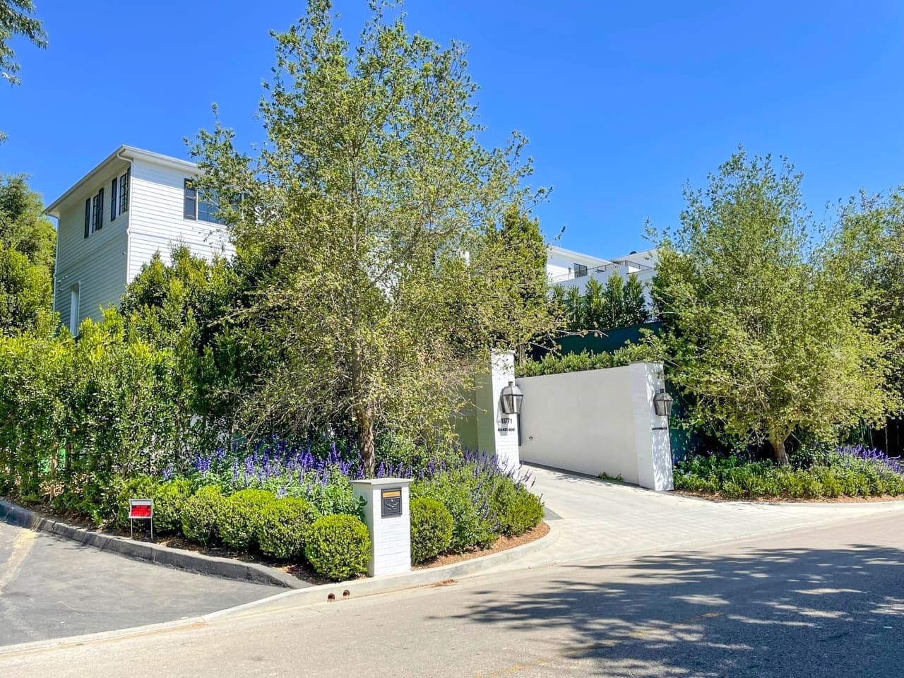 La mansión a la que la pareja echó ojo vale 50 millones de dólares.