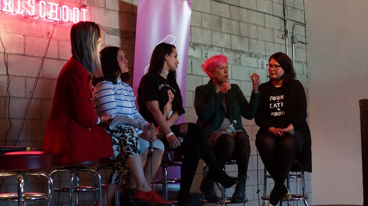 Alice Bag es una pionera del punk y lleva rockeando desde los años 70.