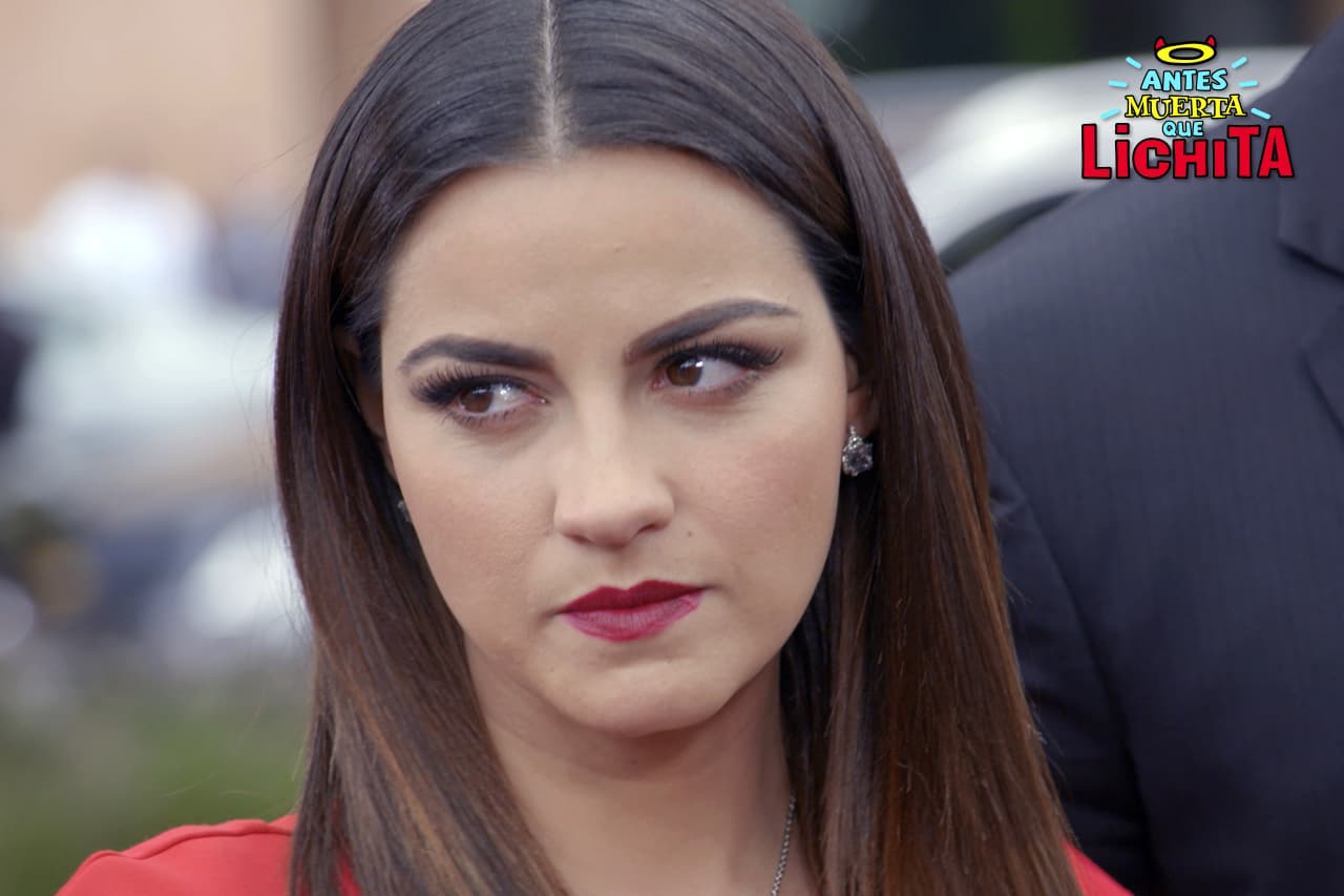 Vaya que decidió regresar con los pies bien plateados y con un súper look de impacto.