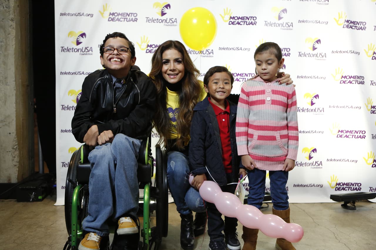 Paty Manterola sabe que no hay nada como ver sonreír a estos chiquitines.