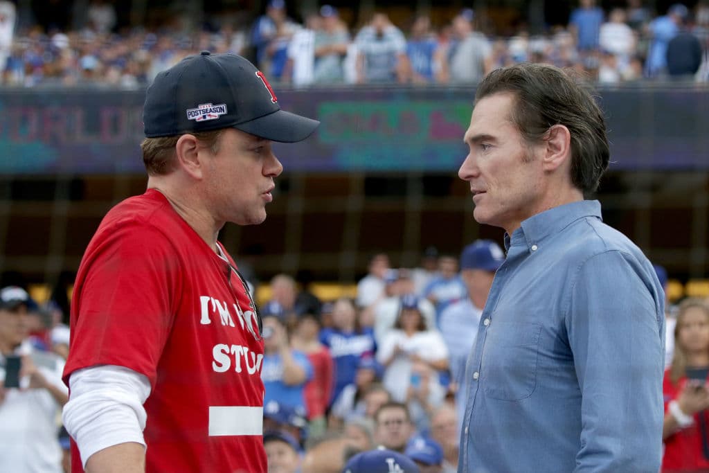 Matt Damon y Billy Crudup, fanáticos de Boston y Dodgers respectivamente, aprovecharon para conversar.