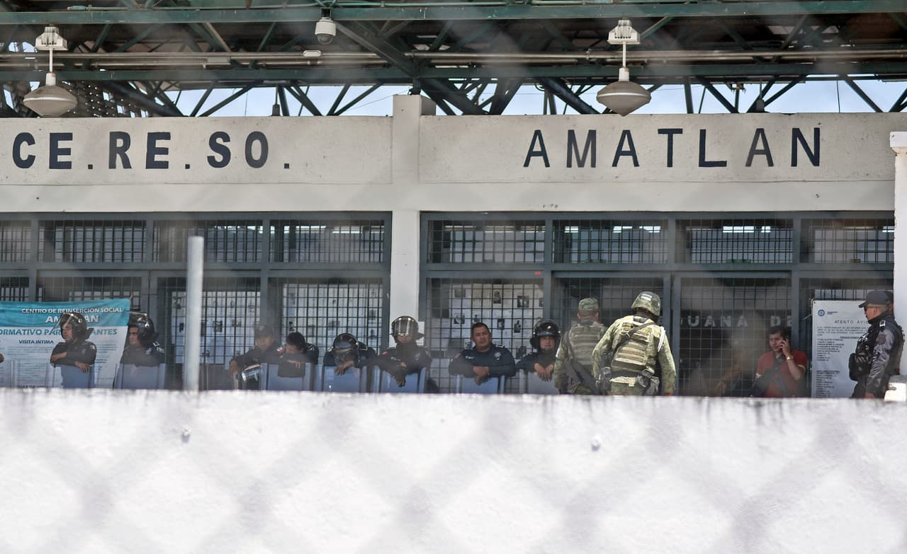 Denuncia de ONG: el control de las cárceles mexicanas sigue en manos de sus reos