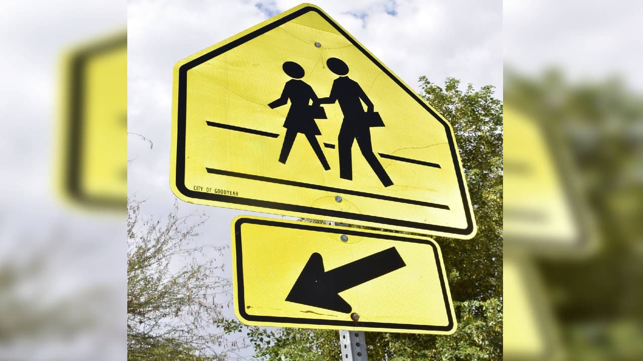 Agreden a una adolescente de 14 años que iba en camino a la escuela en Goodyear