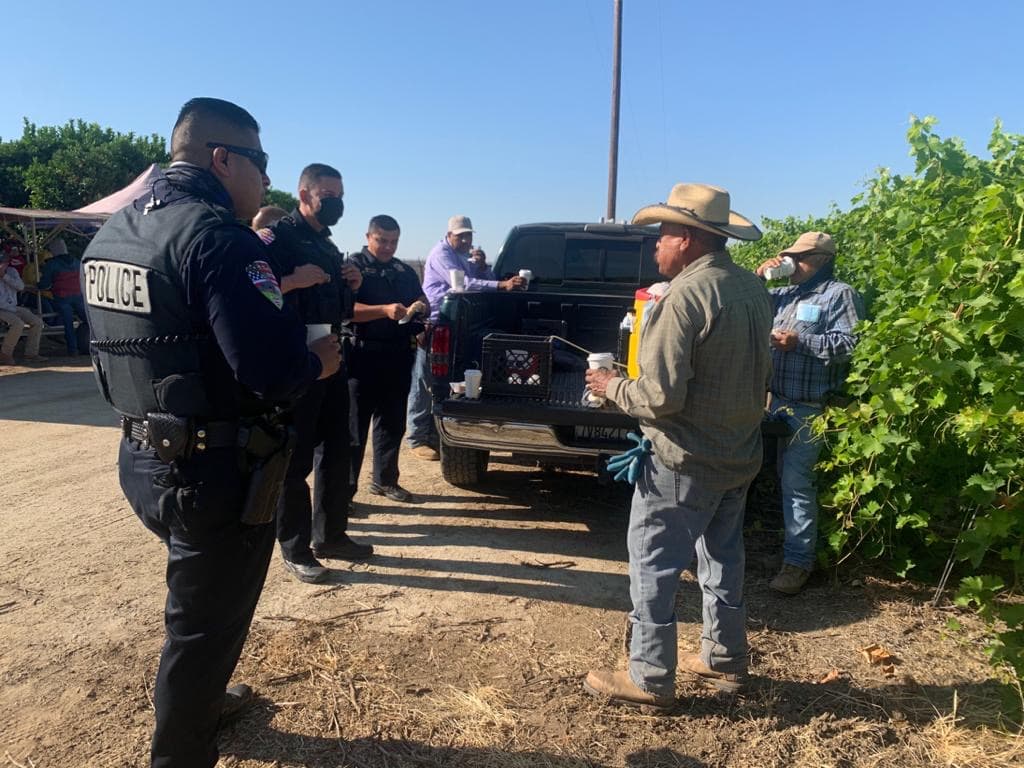 Las autoridades policiales buscan acercarse a la comunidad para informar de primera fuente cuáles son, por ejemplo, las principales leyes que entraron en vigor en 2020, o cuáles son los cambios en el Departamento de Policía y otras agencias a propósito de la pandemia del coronavirus.