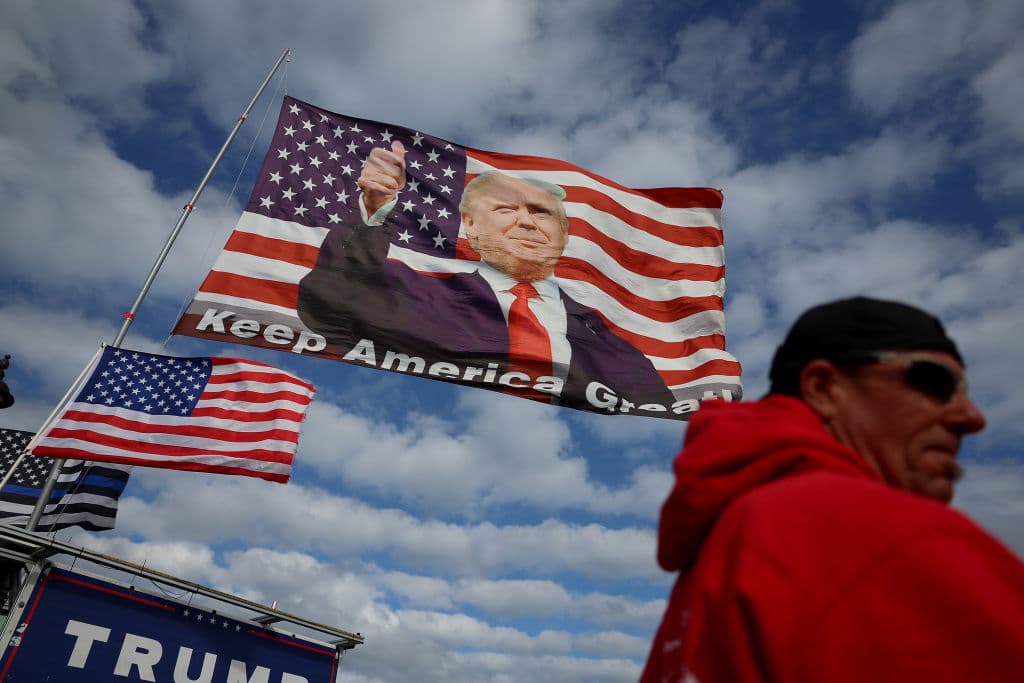 Trump hablará el martes por la noche después de la lectura de los cargos por el caso Stormy Daniels